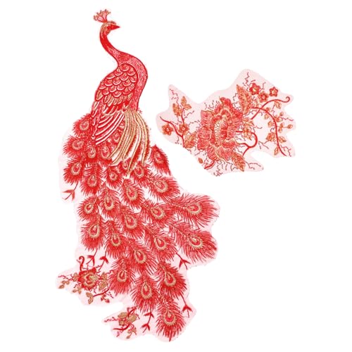 Sewroro 2 Stück Rote Stickerei Patches mit Pfauen und Pfingstrosenmotiv Dekorative Kleidung Applikationen Langlebig und Vielseitig für Cheongsam und DIY Verzierung Sewroro 2 Stück Rote Stickerei Patches mit Pfauen und Pfingstrosenmotiv Dekorative Kleidung Applikationen Langlebig und Vielseitig für Cheongsam und DIY Verzierung von Sewroro