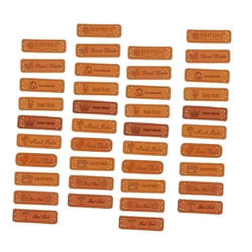 Sewroro 20 Stück Teiliges DIY PU Leder Label mit Perforierten Löchern Handgefertigte Buchstabenmuster Vielseitige Nähknöpfe für Kleidung Taschen Hüte Schmuck und Kreative Bastelprojekte von Sewroro