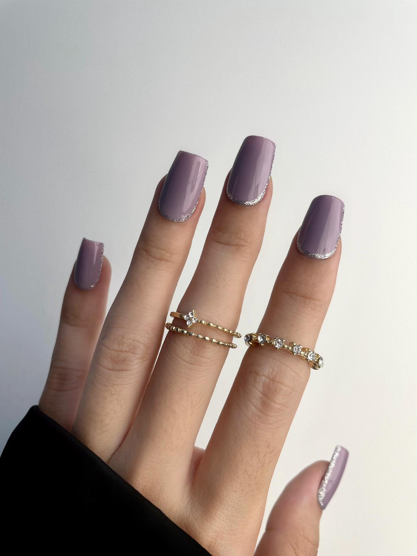 Handmade Reusable Press On Nails - Soft Lavender Ballet Square With Silver Edges | Elegant & Chic Look Handmade Reusable Press On Nails - Soft Lavender Ballet Square With Silver Edges | Elegant & Chic Look von Sharksnailbyyu