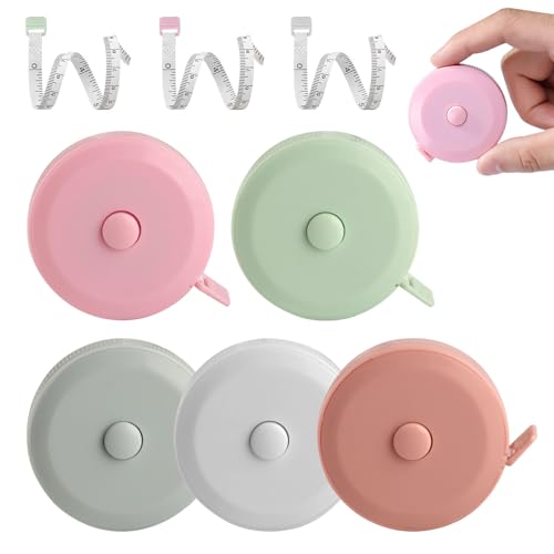 5 Stück Maßband Körper 150 cm, Weiches Doppelseitiges Maßband Nähen, Einziehbares Massband Körperumfang, Teleskopisches Massband körper für Kleidung Taille Längenmessung Nähen 5 Stück Maßband Körper 150 cm, Weiches Doppelseitiges Maßband Nähen, Einziehbares Massband Körperumfang, Teleskopisches Massband körper für Kleidung Taille Längenmessung Nähen von ShiFaKa