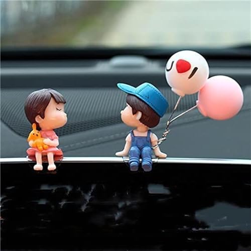 Shibeikadi Mini Cartoon Figur Ballon Statue, Niedliches Paar Kuss Junge und Mädchen, Auto Armaturenbrett Dekorationen, Niedliches Paar Minifigur Statue Auto Armaturenbrett Dekor Cartoon Innenraum Shibeikadi Mini Cartoon Figur Ballon Statue, Niedliches Paar Kuss Junge und Mädchen, Auto Armaturenbrett Dekorationen, Niedliches Paar Minifigur Statue Auto Armaturenbrett Dekor Cartoon Innenraum von Shibeikadi