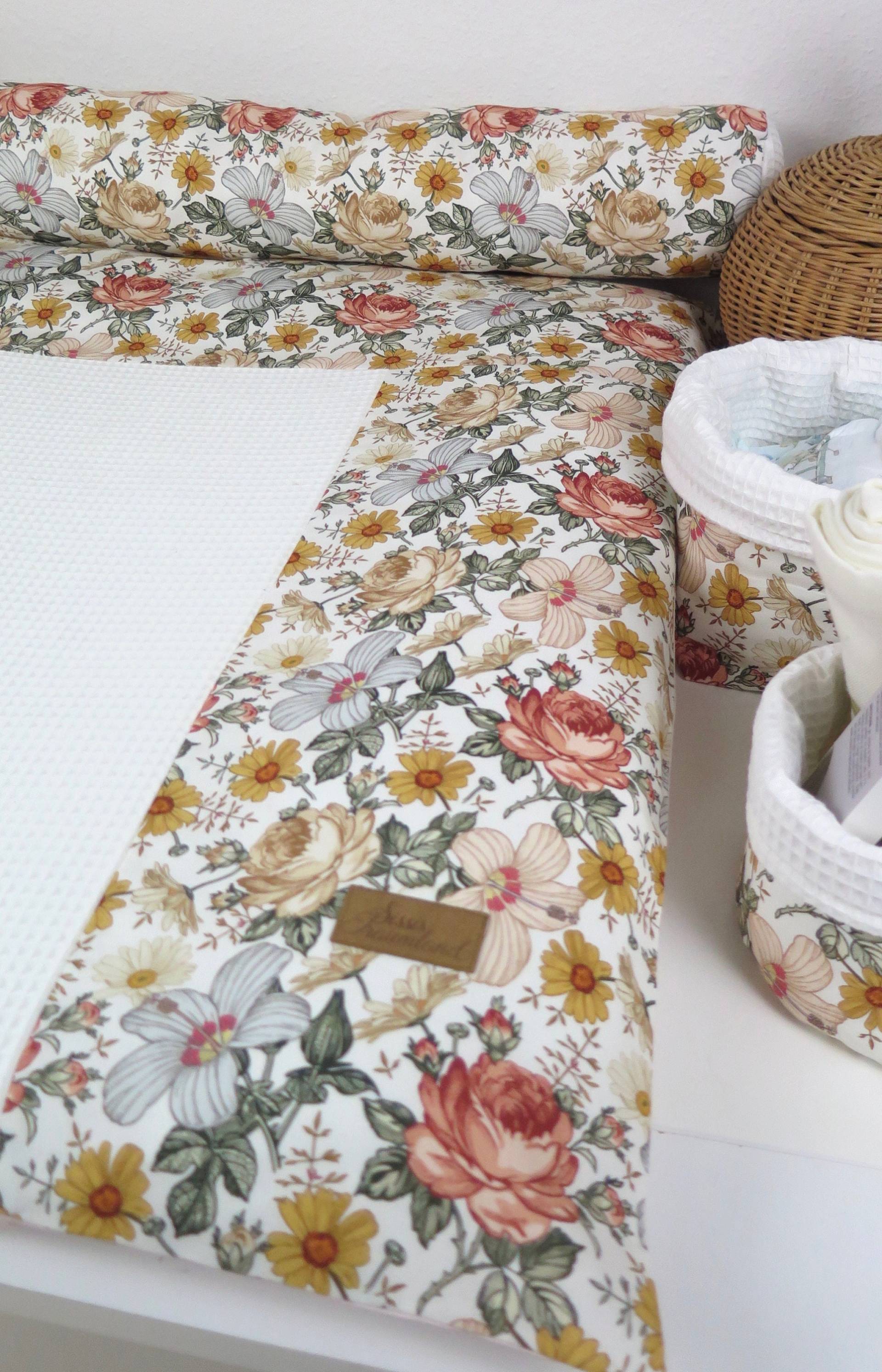 Wunschmaß - Wickelauflage Set Vintage Flower Waffel Ecru Wunschmaß - Wickelauflage Set Vintage Flower Waffel Ecru von SissisTraumland