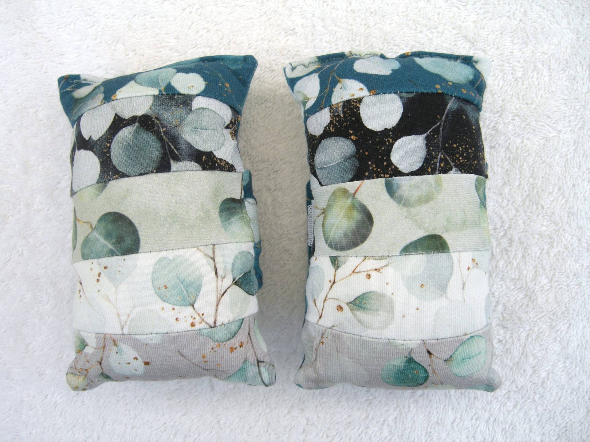 Eukalyptus, Patchwork, Portkissen Gurtkissen Chemokissen Herzschrittmacher Chemo Krebs Bh Brustkrebs Sitzgurtkissen, Mint, Petrol Eukalyptus, Patchwork, Portkissen Gurtkissen Chemokissen Herzschrittmacher Chemo Krebs Bh Brustkrebs Sitzgurtkissen, Mint, Petrol von SissiundFroschkoenig
