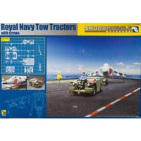 Royal Navy Tow Tractors with Crews von Skunk Models Workshop