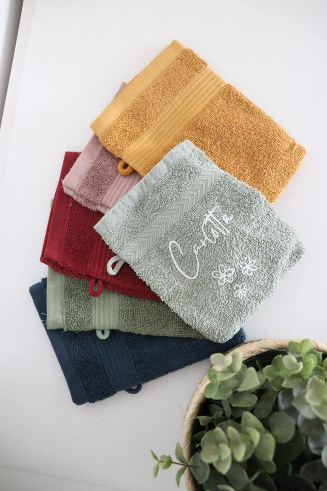 Waschlappen Waschhandschuh Personalisiert Baby Kind Mit Name // Frotteetuch Geschenk Geburt Taufe Babyparty Geburtstag Kindergarten Kita Waschlappen Waschhandschuh Personalisiert Baby Kind Mit Name // Frotteetuch Geschenk Geburt Taufe Babyparty Geburtstag Kindergarten Kita von Smustern