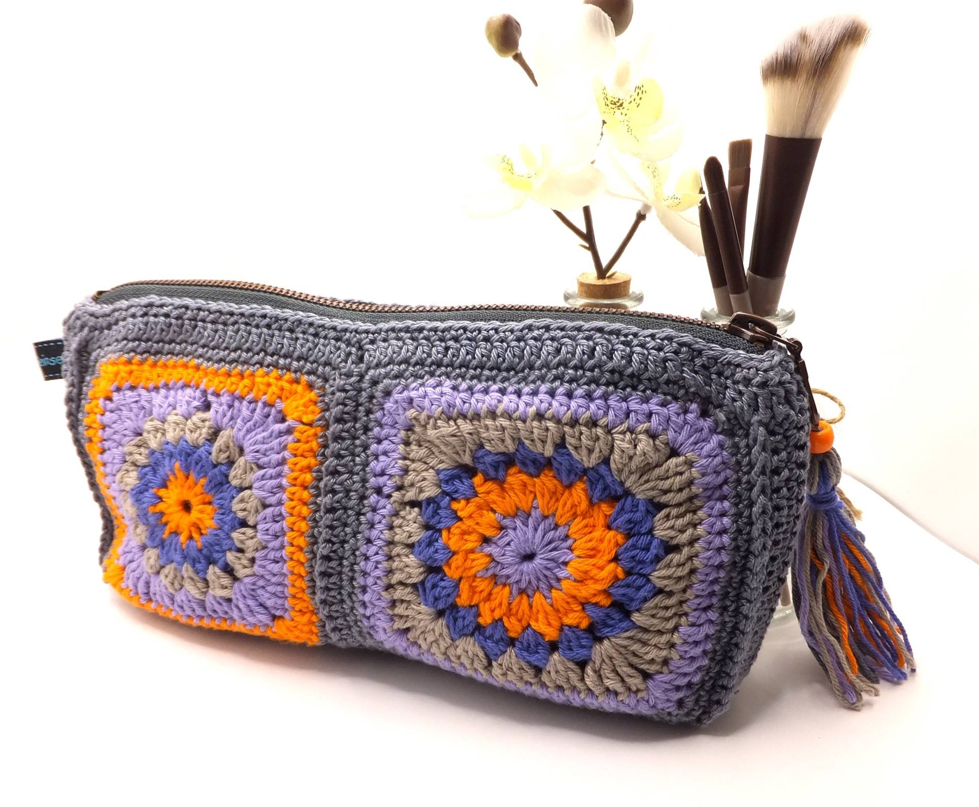 Schminktasche Gehäkelt Im Granny Square Design, Kosmetiktasche Vintage Look, Reine Handarbeit Schminktasche Gehäkelt Im Granny Square Design, Kosmetiktasche Vintage Look, Reine Handarbeit von Sofeinsein