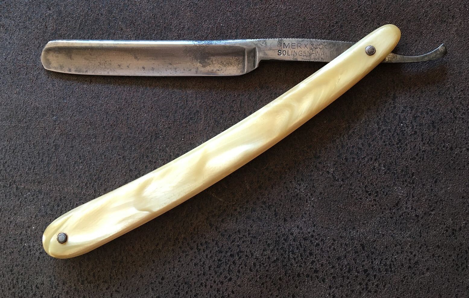 Vintage 3/8 Rasiermesser Merx & Co. Solingen Perlheft 1930S Vintage 3/8 Rasiermesser Merx & Co. Solingen Perlheft 1930S von SolingerStahl