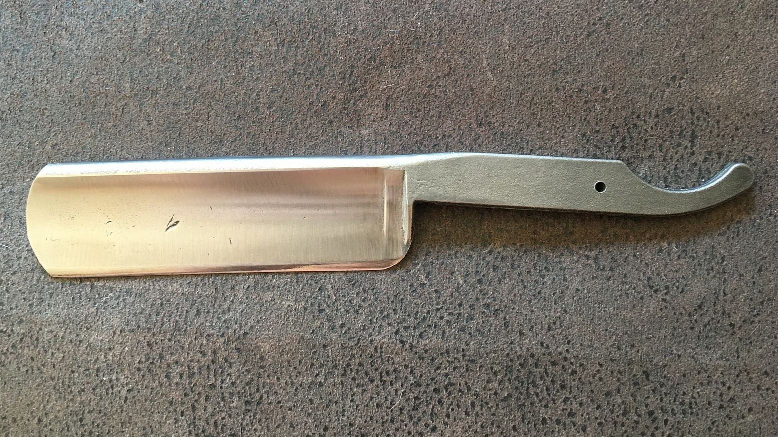 Vintage 7/8+ Rasiermesser-Klingen-Rohling Solingen 1980-90 Vintage 7/8+ Rasiermesser-Klingen-Rohling Solingen 1980-90 von SolingerStahl