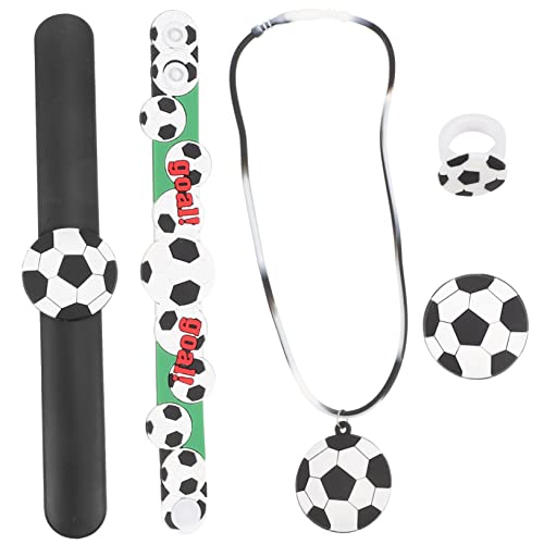 Sosoport 1 Satz Fußball-party- Kind Halskette Jungs Sportlich Für Einhandzwinge Lustiger Ring Kreatives Slap-armband Diy-ring Diy -brosche Kreativer Ring Neuheit Ring Pvc von Sosoport