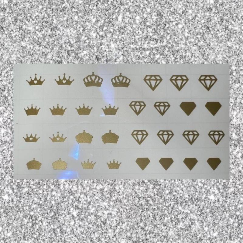 Diamanten Und Lizenzgebühren Kronen Nail Art Sticker Abziehbild von PressOnNailsByJodie