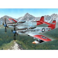 F-82H TwinMustang Alas. All Weather F. von Special Hobby