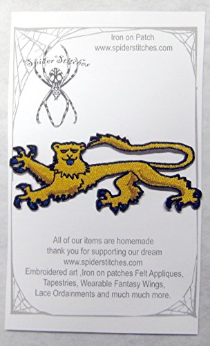 Mittelalterlicher Renascence Duke of York König Henry Löwe Passant Guardan Wappen Heraldische Heraldik Aufbügler Mittelalterlicher Renascence Duke of York König Henry Löwe Passant Guardan Wappen Heraldische Heraldik Aufbügler von Spider Stitches