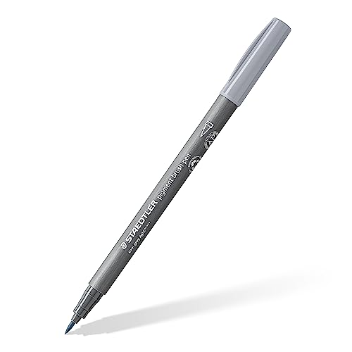 STAEDTLER brush pen pigment Arts, hell kaltgrau, pigmentierte Premium-Zeichentusche, Pinselspitze für variable Linienbreite, wasserfest, schnelltrocknend, brush pen Einzelstift, 371-870 von Staedtler