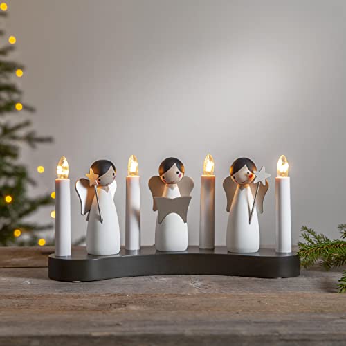 Weihnachtsdeko Angel Choir von Star Trading, Kerzenständer mit 4 Glühbirnen E10 warmweiß, Weihnachtsfigur, Engel aus Holz, Kabelschalter, Länge: 31 cm von Star