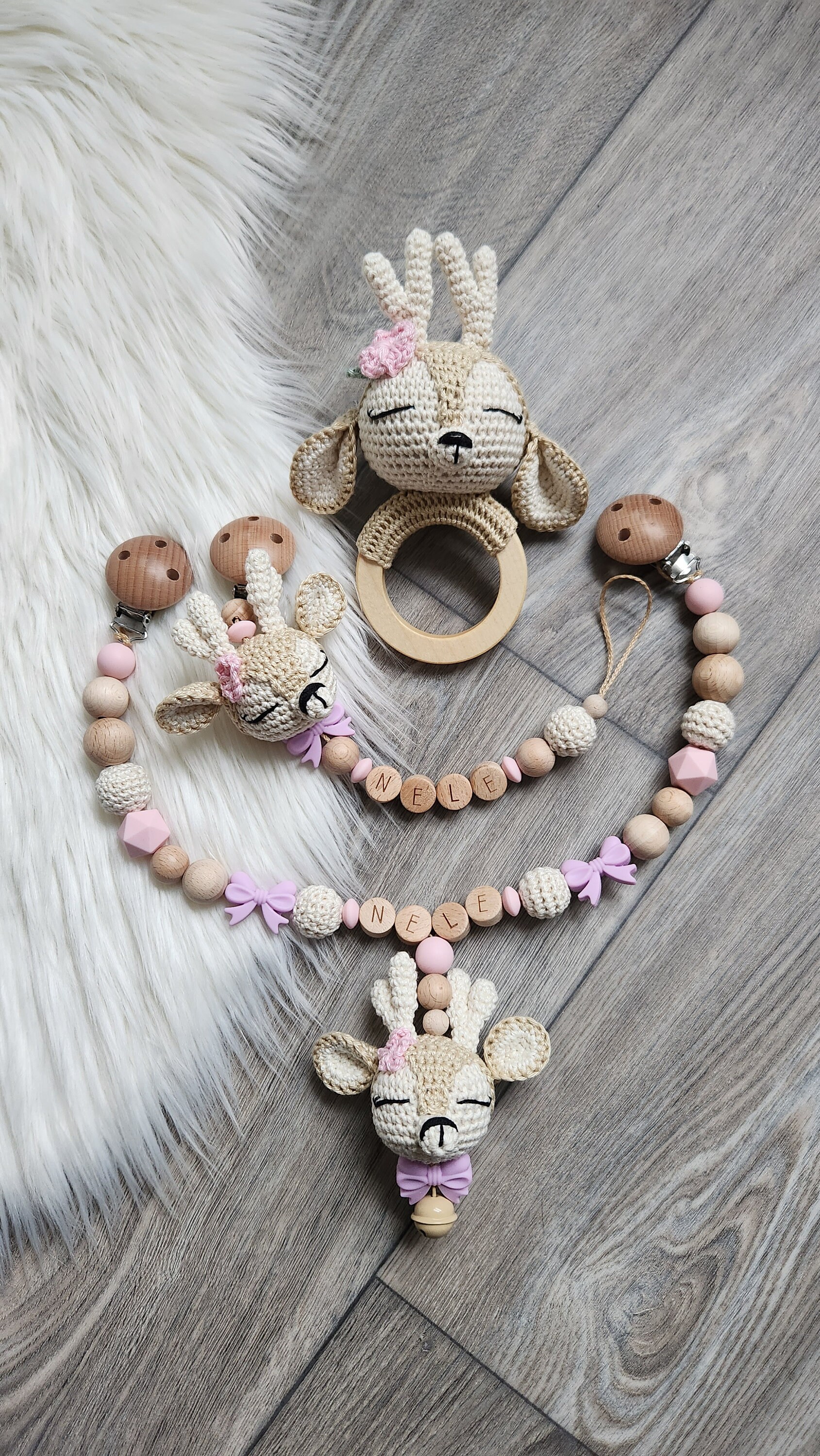Schnullerkette Mit Namen, Kinderwagenkette, Bambi, Reh, Mädchen Schleife Handmade Schnullerkette Mit Namen, Kinderwagenkette, Bambi, Reh, Mädchen Schleife Handmade von StaysisShnullerkette