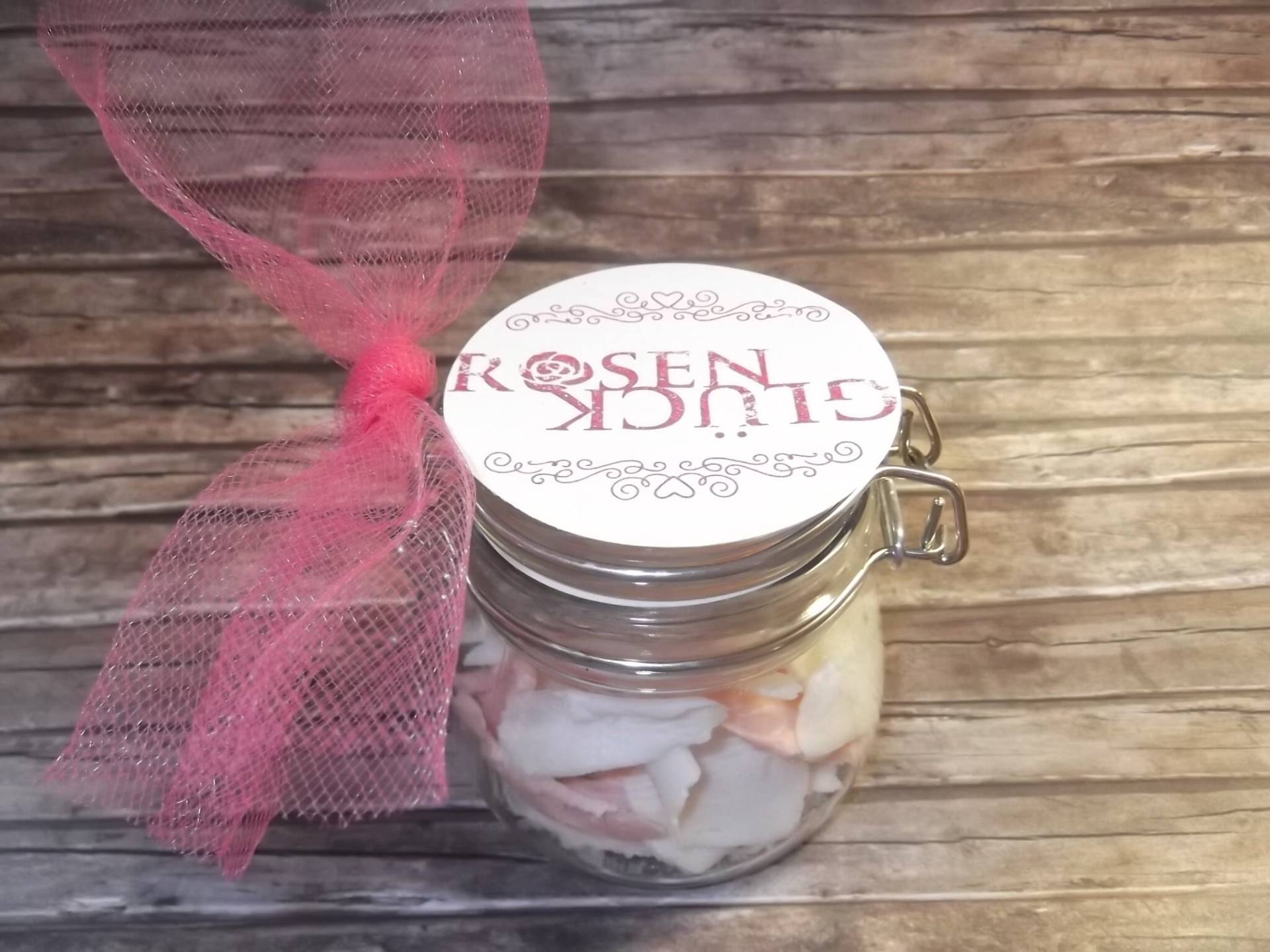 Rosenglück " Rosenblätter Aus Seife Im Glas Edel Weihnachtsgeschenk Weihnachten Geburtstagsgeschenk Geburtstag Muttertag Wichtelgeschenk Rosenglück " Rosenblätter Aus Seife Im Glas Edel Weihnachtsgeschenk Weihnachten Geburtstagsgeschenk Geburtstag Muttertag Wichtelgeschenk von StempelscheuneSBK