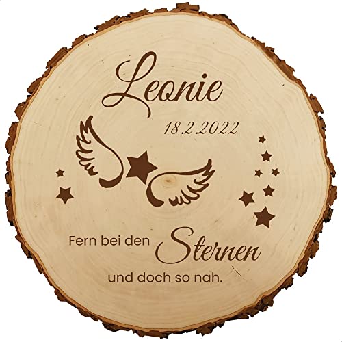 Baumscheibe 30cm mit Gravur (Namen, Datum) personalisierte Holz-Gedenktafel, Sternenkinder Grabschmuck, Trauer, Andenken an verstorbene Kinder, Grab-Dekoration, Engels-Flügel Sternen MotivTR1 von Sterngraf