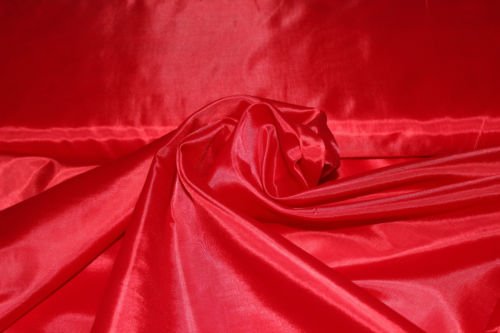 Stoff-Kollektion - Futterstoff Stoff Meterware aus Polyester - Leicht glänzender Innenfutterstoff, doppelseitig & 150cm breit – Ideal zum Nähen, für Bekleidung, als Dekostoff etc. - Rot Stoff-Kollektion - Futterstoff Stoff Meterware aus Polyester - Leicht glänzender Innenfutterstoff, doppelseitig & 150cm breit – Ideal zum Nähen, für Bekleidung, als Dekostoff etc. - Rot von Stoff-Kollektion