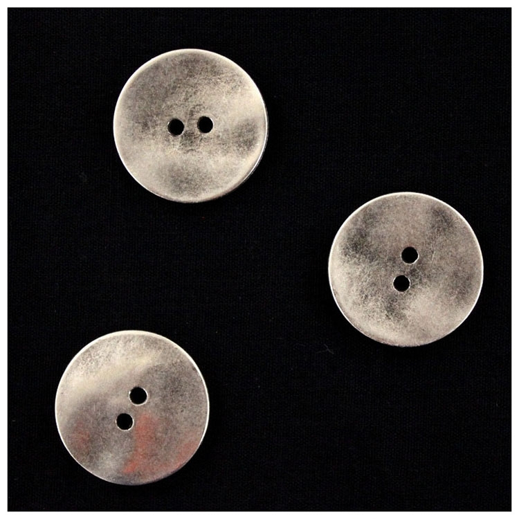 2-Loch Metallknopf, 28 mm, silber von Stoffe Hemmers