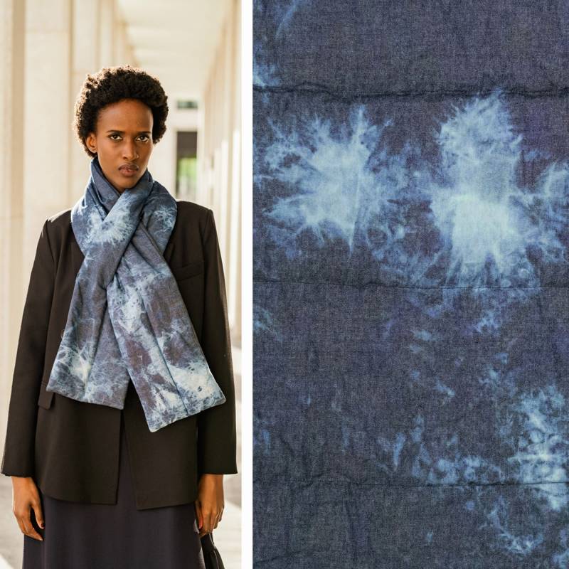 Baumwoll Stepper Batik Denim Fibre Mood, blau von Stoffe Hemmers