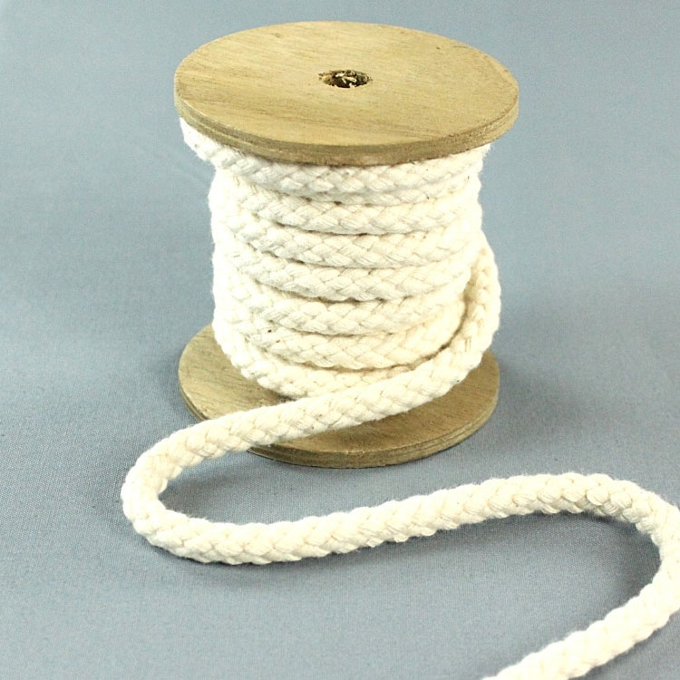 Baumwollkordel 8 mm, natur Baumwollkordel 8 mm, natur von Stoffe Hemmers