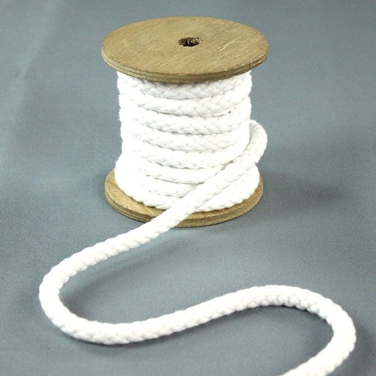 Baumwollkordel 8 mm, weiss Baumwollkordel 8 mm, weiss von Stoffe Hemmers