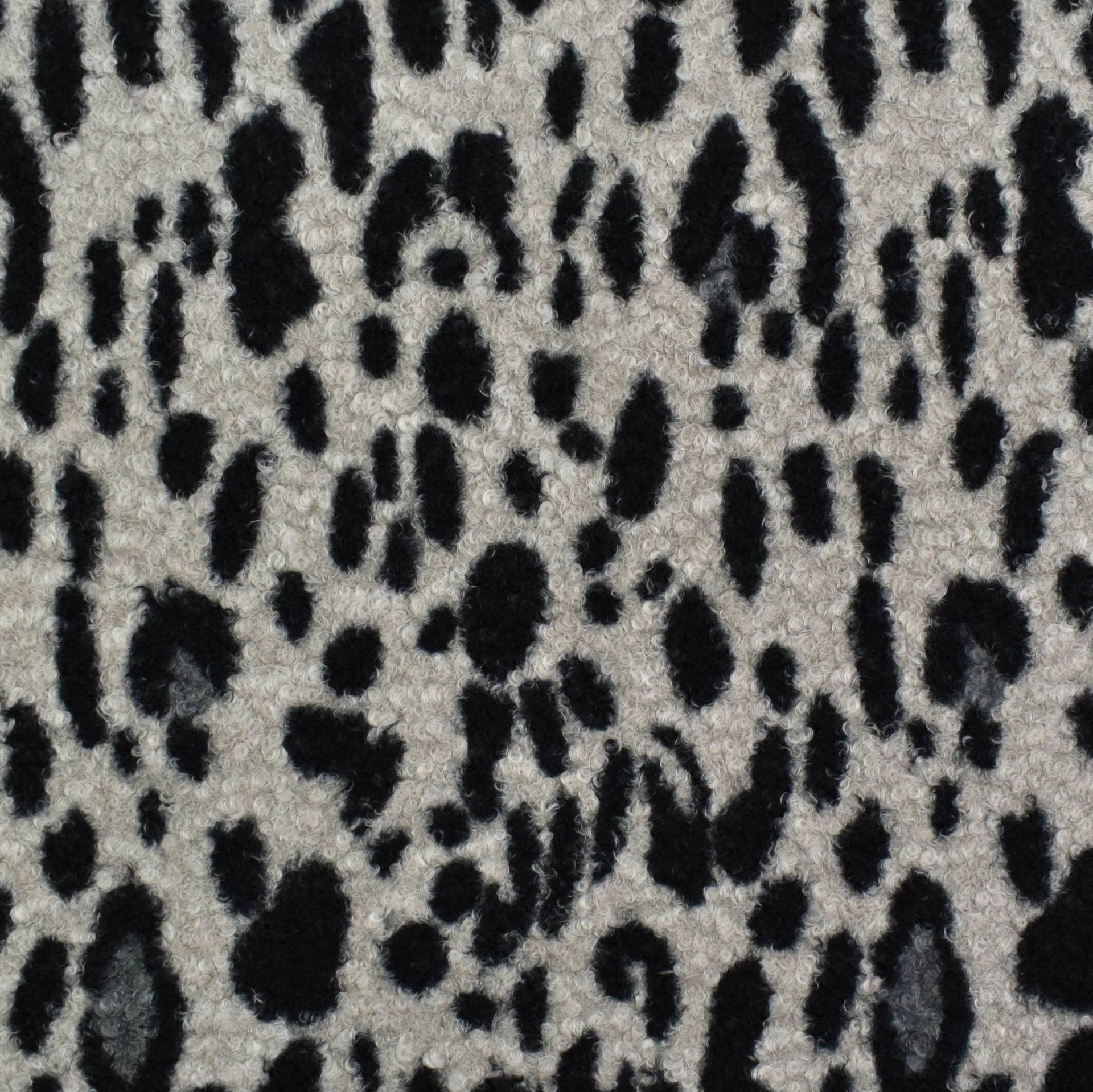 Bouclé Animal Print, beige von Stoffe Hemmers