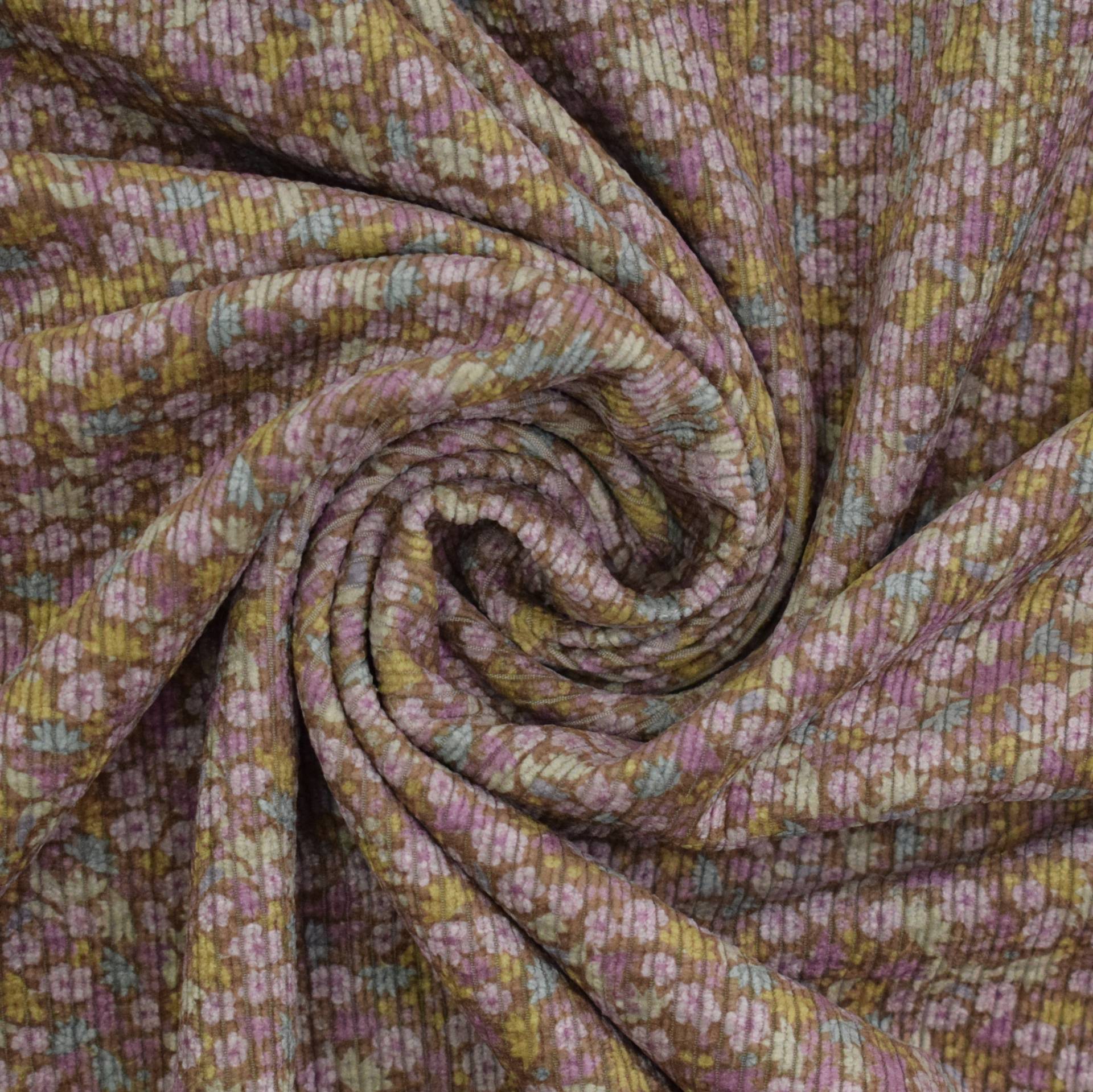 Feincord Dizzy Flowers, braun von Stoffe Hemmers