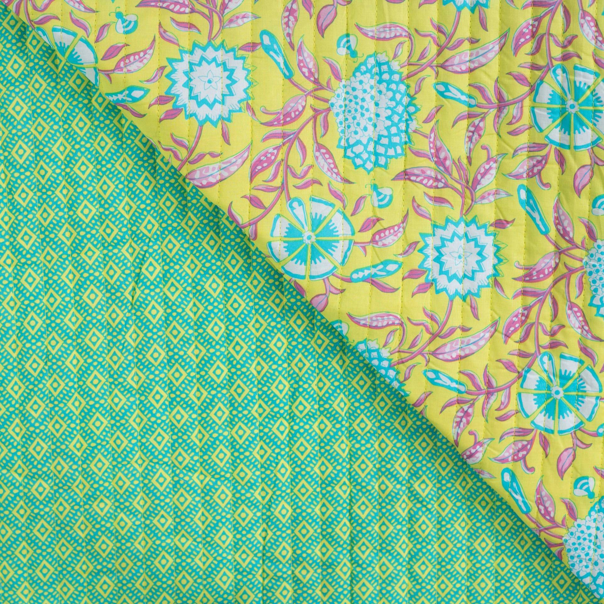 Steppstoff Doubleface Enjoy Sorbet Beach Abstract Flowers, gelb von Stoffe Hemmers