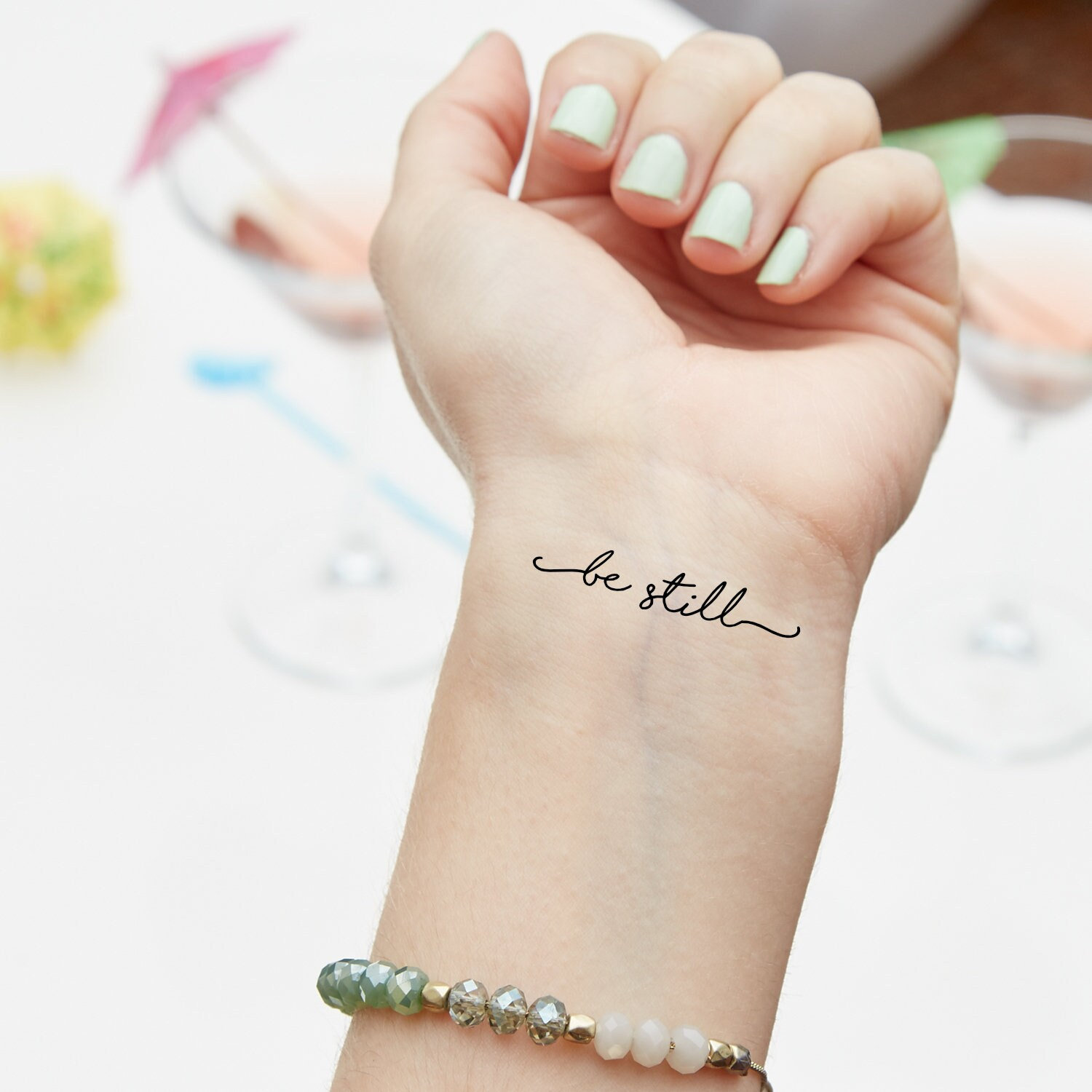 Temporäre Tattoo Frauen, Be Still | 3Er Set Temporäre Tattoo Frauen, Be Still | 3Er Set von StudioMelitta