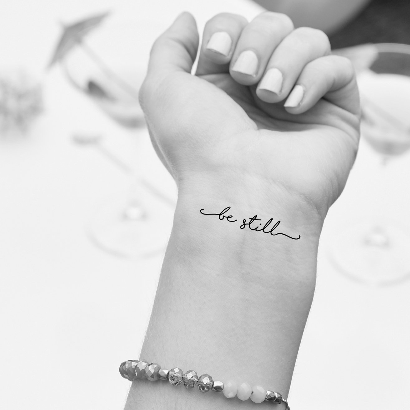 Temporäre Tattoo Frauen, Be Still | 3Er Set Temporäre Tattoo Frauen, Be Still | 3Er Set von StudioMelitta