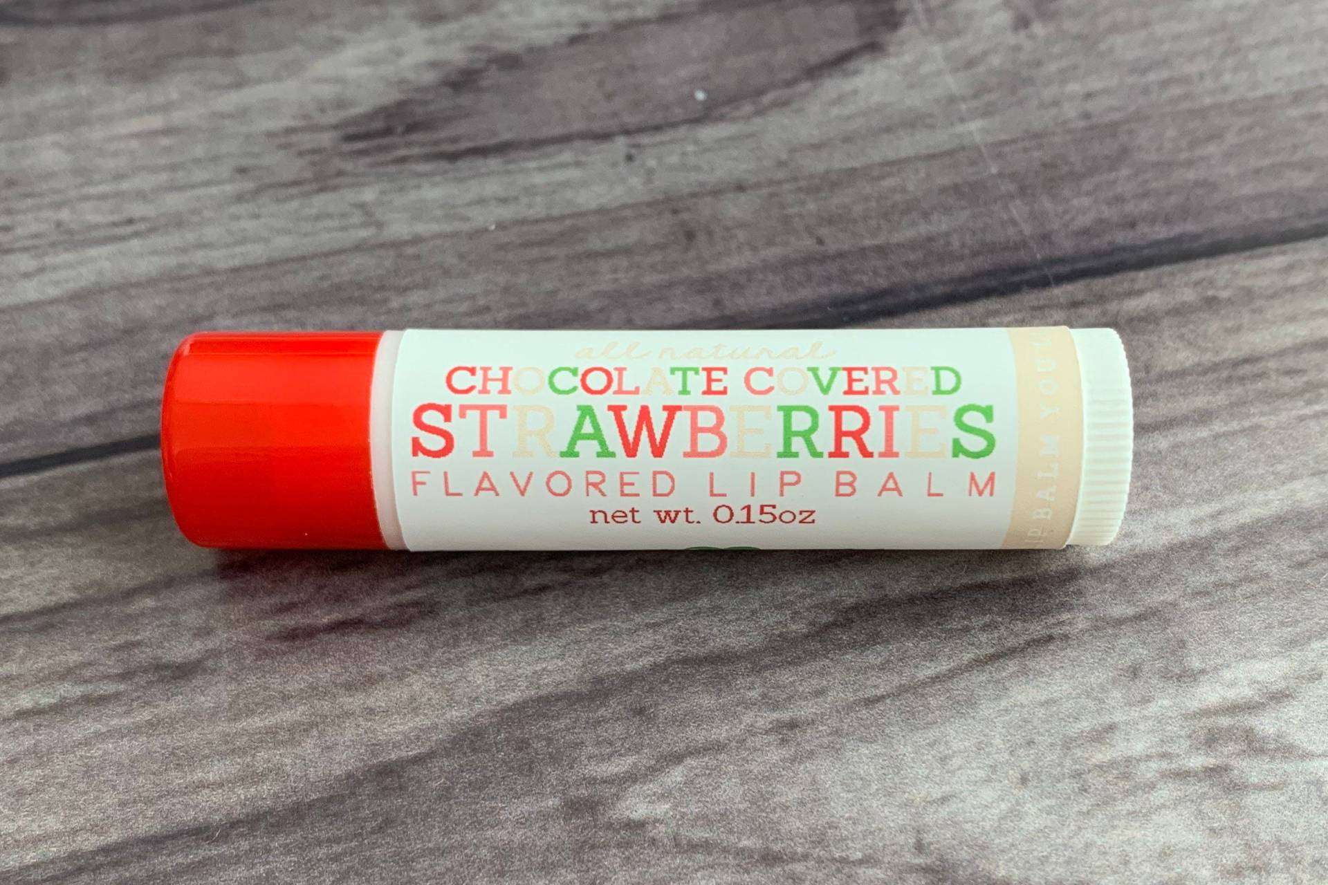 Weißer Schokoladenüberzogener Erdbeeren Lippenbalsam - Ganz Natürlich Handgemacht von SweetLipsLBCo