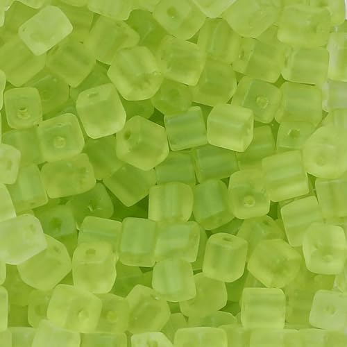 50 Stück 5 x 5 mm quadratische Rocailles-Perlen aus Milchglas zur Herstellung von Armbändern, Schmuckherstellung, farbige Kristallperlen, handgefertigtes DIY-Zubehör – Peridot – 50 Stück 5 x 5 mm quadratische Rocailles-Perlen aus Milchglas zur Herstellung von Armbändern, Schmuckherstellung, farbige Kristallperlen, handgefertigtes DIY-Zubehör – Peridot – von TBSKUY