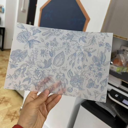 TGDGFKIAS Gefaltete Pergamentjacke, Blaue Blume Pergament Wrap passend for eine 5 x 7 Hochzeit InvitationJackets(20pcs) von TGDGFKIAS