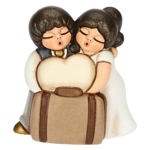 THUN, Gastgeschenk für Braut und Bräutigam auf Reisen mit Herz und Koffer aus Keramik, handverziert, kleine Version, 6,2 x 3,5 x 6,7 cm THUN, Gastgeschenk für Braut und Bräutigam auf Reisen mit Herz und Koffer aus Keramik, handverziert, kleine Version, 6,2 x 3,5 x 6,7 cm von THUN