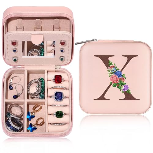 TINGN Kleine Schmuckschatulle mit Anfangsbuchstaben X und Blume Initiale Schmuckkästchen Travel Organizer Box Geschenke für Damen Mädchen Geschenke für Weihnachten Geburtstage Hochzeit Brautjungfer TINGN Kleine Schmuckschatulle mit Anfangsbuchstaben X und Blume Initiale Schmuckkästchen Travel Organizer Box Geschenke für Damen Mädchen Geschenke für Weihnachten Geburtstage Hochzeit Brautjungfer von TINGN