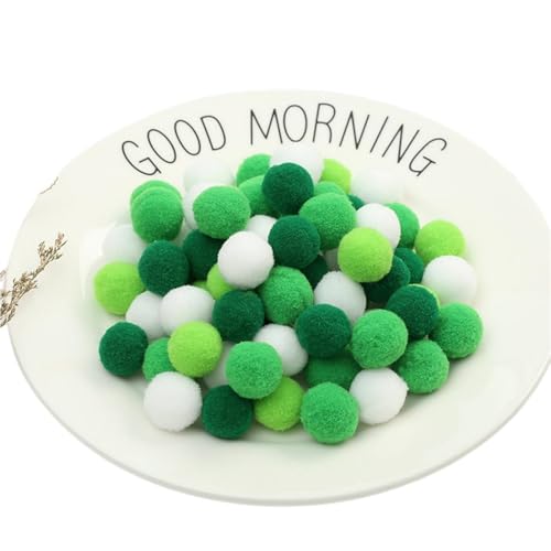 900 Stück Bunt Pompons - 15 mm Pompons Bälle zum Basteln, Filzkugeln für Ostern, Weihnachten, Deko Pompoms, Pastell Bommel, Flauschigen Plüsch Bälle für Handwerk Herstellung (50_Waldgrün) von TKSJROL
