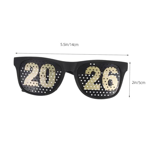 TOBBOMEY 4stücke Sonnenbrillen Kunststoff Zahlenbrillen Party Silvester Brille Abschlussfeier Weihnachten Foto Requisiten Zubehör TOBBOMEY 4stücke Sonnenbrillen Kunststoff Zahlenbrillen Party Silvester Brille Abschlussfeier Weihnachten Foto Requisiten Zubehör von TOBBOMEY