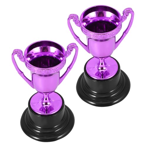 TOPPERFUN 2 Stück Trophäendekoration Turnier Trophäe Trophäe Trophäendekor für den Kindergarten Sportpokal vergeben -Preis-Trophäe Mini-Kunststoff-Trophäe Plastik Violett TOPPERFUN 2 Stück Trophäendekoration Turnier Trophäe Trophäe Trophäendekor für den Kindergarten Sportpokal vergeben -Preis-Trophäe Mini-Kunststoff-Trophäe Plastik Violett von TOPPERFUN