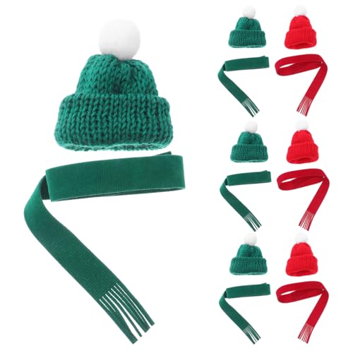 TOYZFRIENDY 20 Stück Teiliges Mini Set Santa Mützen und Strickschals in Rot und Grün Kleine Weihnachtsmützen und Mini Schals für DIY Puppenkleidung Flaschen Deko Weihnachtsbaum Ornamente und von TOYZFRIENDY