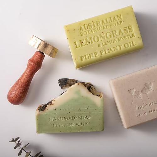 Benutzerdefinierte Ton-Stempel Für Keramik Keramik Mit Holzgriff, Holzstempel Für Ton, Seifenstempel Geschenk Für Töpfer, Polymer-Stempel Mit Ihrem Eigenen Design Benutzerdefinierte Ton-Stempel Für Keramik Keramik Mit Holzgriff, Holzstempel Für Ton, Seifenstempel Geschenk Für Töpfer, Polymer-Stempel Mit Ihrem Eigenen Design von TPFOON