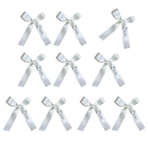 Hochzeitskleiderbügel, Brautschmuck, Brautjungfern, Namensanzeige aus Metalldraht mit weißem Satinband, Brautschmuck, Brautjungfern, Hochzeits-Kleiderbügel Hochzeitskleiderbügel, Brautschmuck, Brautjungfern, Namensanzeige aus Metalldraht mit weißem Satinband, Brautschmuck, Brautjungfern, Hochzeits-Kleiderbügel von TRHEEE