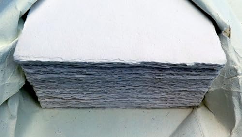 Büttenpapier Aquarellpapier 10,5x10,5cm mattes Finish 225g/m² handgeschöpft aus BaumwollLinters Büttenpapier Aquarellpapier 10,5x10,5cm mattes Finish 225g/m² handgeschöpft aus BaumwollLinters von TRIBAL PAPER