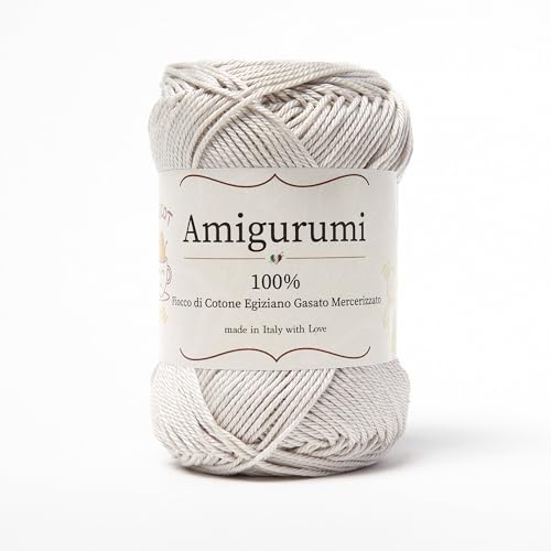Amigurumi von Tricot Café - Reines Baumwollgarn für Häkelpuppen und Marionetten, Häkeltaschen und leichte Kleidung - Nadeln/Haken 3,00/4,00 - Perlgrau 290-1 Stück Amigurumi von Tricot Café - Reines Baumwollgarn für Häkelpuppen und Marionetten, Häkeltaschen und leichte Kleidung - Nadeln/Haken 3,00/4,00 - Perlgrau 290-1 Stück von TRICOT CAFE'