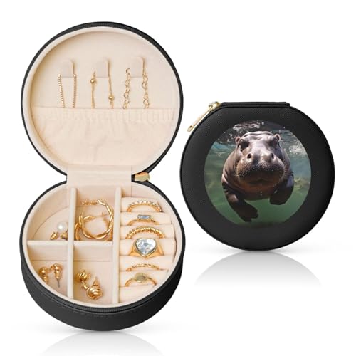TRSGKSQP Schmuckschatulle für Damen und Mädchen, Leder, Reise-Schmucketui, Tauchen, Nilpferd, tragbare Schmuck-Organizer-Box mit Reißverschluss für Ohrringe, Armbänder, Ringe TRSGKSQP Schmuckschatulle für Damen und Mädchen, Leder, Reise-Schmucketui, Tauchen, Nilpferd, tragbare Schmuck-Organizer-Box mit Reißverschluss für Ohrringe, Armbänder, Ringe von TRSGKSQP