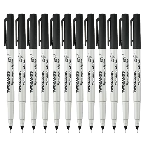 TWOHANDS Permanent Marker Set, 12 Schwarz Marker Stifte mit 0,5mm Ultrafeine Spitze, Wasserfest, Schnell-trocknend, Wischfest, für Karton, Kunststoff, Glas, Holz, Metall, 21618 TWOHANDS Permanent Marker Set, 12 Schwarz Marker Stifte mit 0,5mm Ultrafeine Spitze, Wasserfest, Schnell-trocknend, Wischfest, für Karton, Kunststoff, Glas, Holz, Metall, 21618 von TWOHANDS
