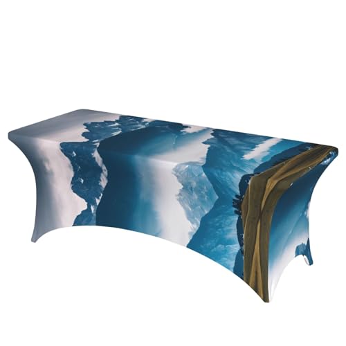 Professionelle, stilvolle rechteckige Tischdecke, Motiv: Landschaft mit Bergen, saubere Tischdecke, einfache Installation Professionelle, stilvolle rechteckige Tischdecke, Motiv: Landschaft mit Bergen, saubere Tischdecke, einfache Installation von Tamiger