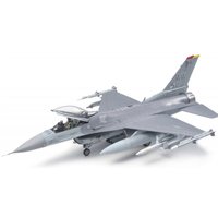 Lockheed Martin F16CJ Block 50 Fighting Falcon von Tamiya