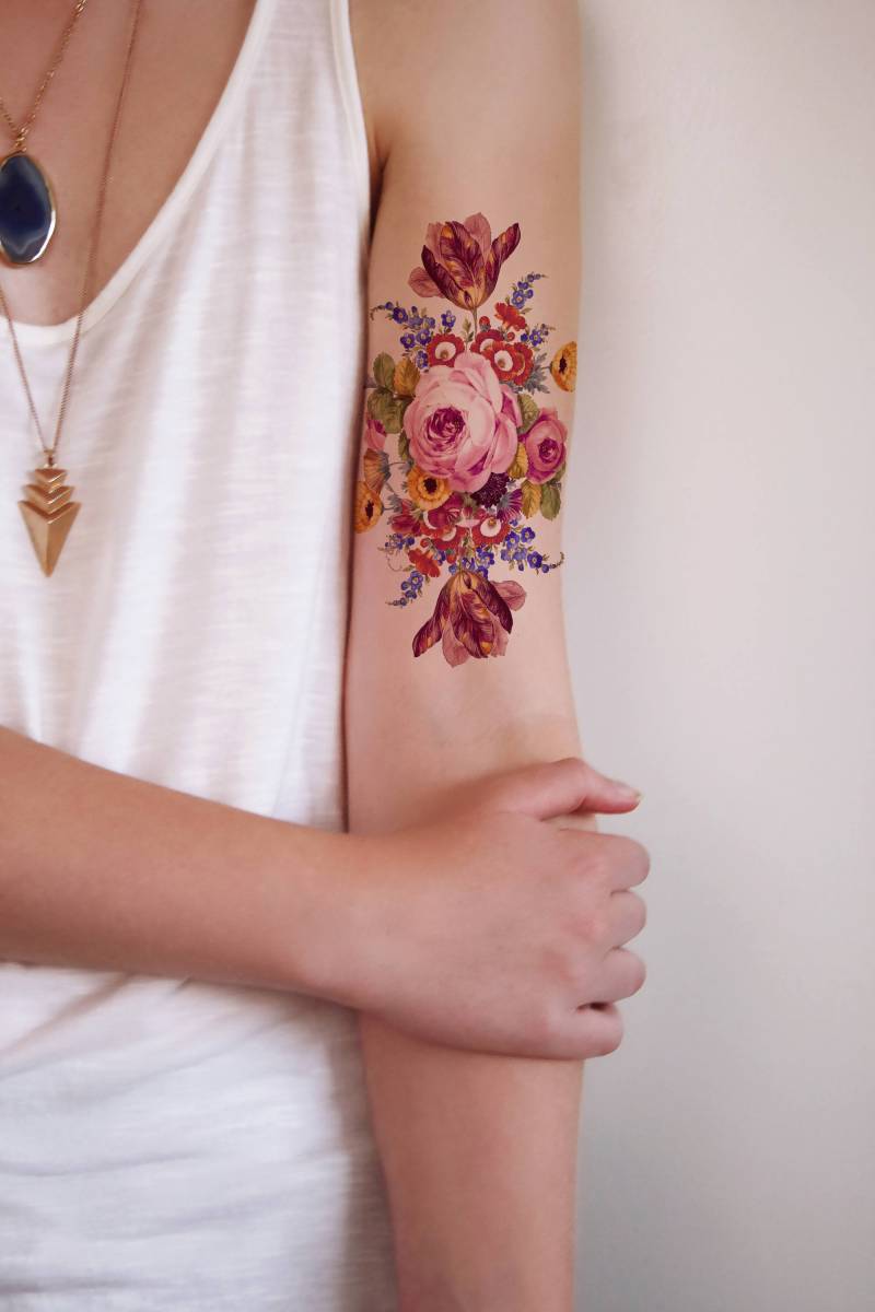 Große Vintage Rose Temporäres Tattoo | Boho Blumen Fake von Tattoorary