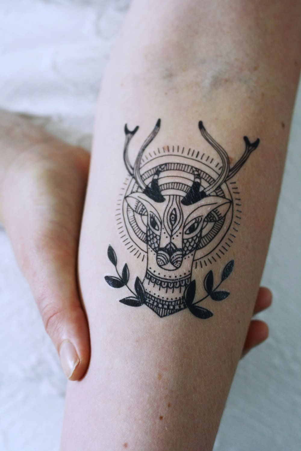Hirsch Tattoo | Temporäres Hipster Geschenkidee Weihnachtsgeschenkidee Festival Boho Hirsch Tattoo | Temporäres Hipster Geschenkidee Weihnachtsgeschenkidee Festival Boho von Tattoorary